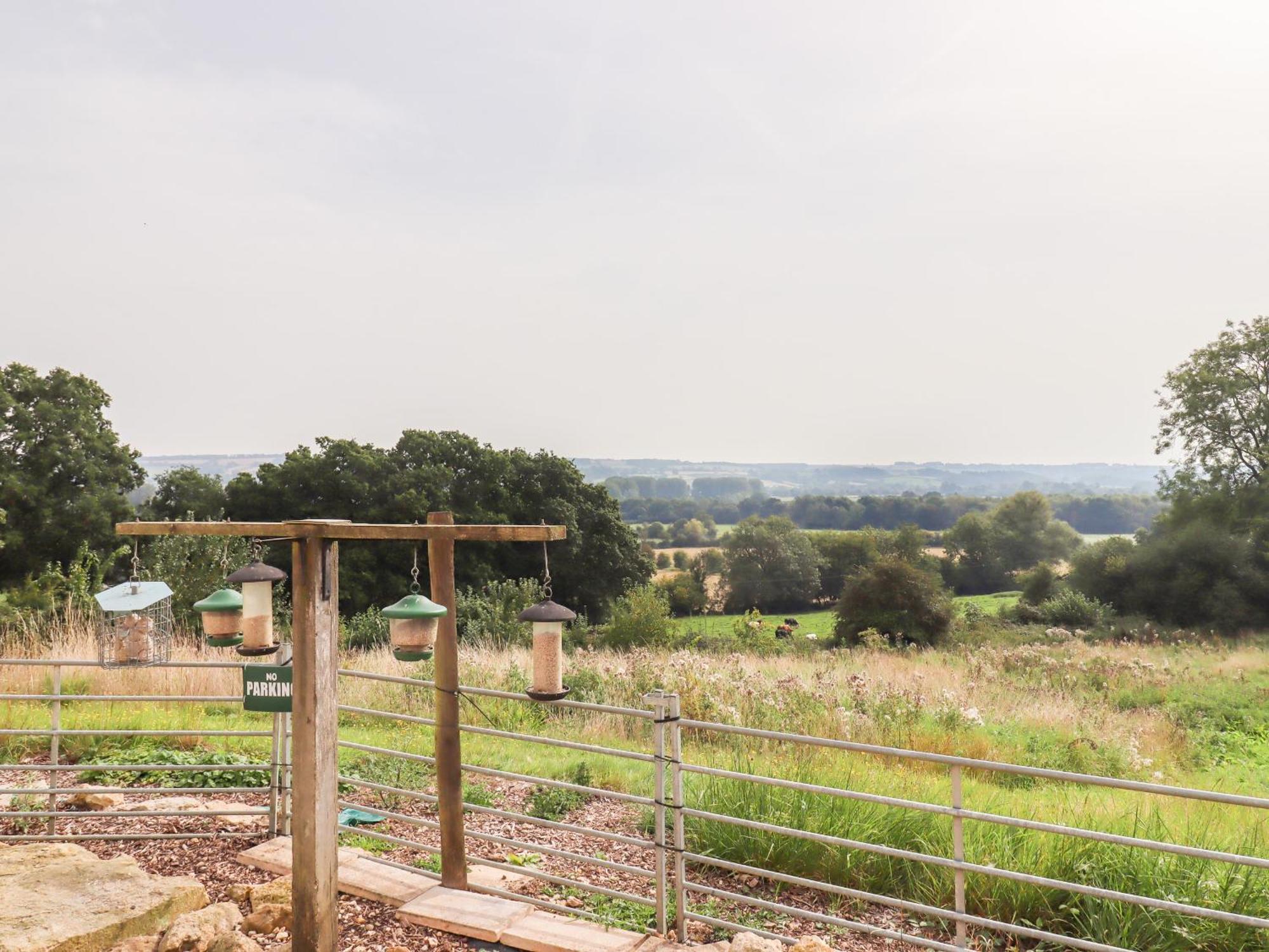 Cotswold View Vila Cheltenham Exterior foto